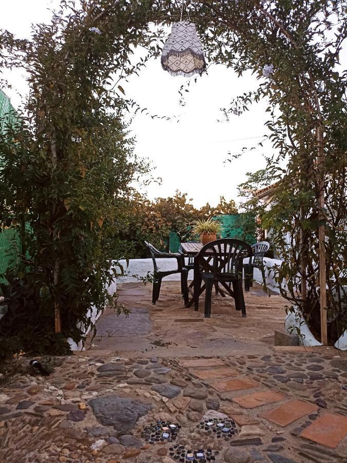 La Era De San Blas Фуэнтес-де-Леон Экстерьер фото